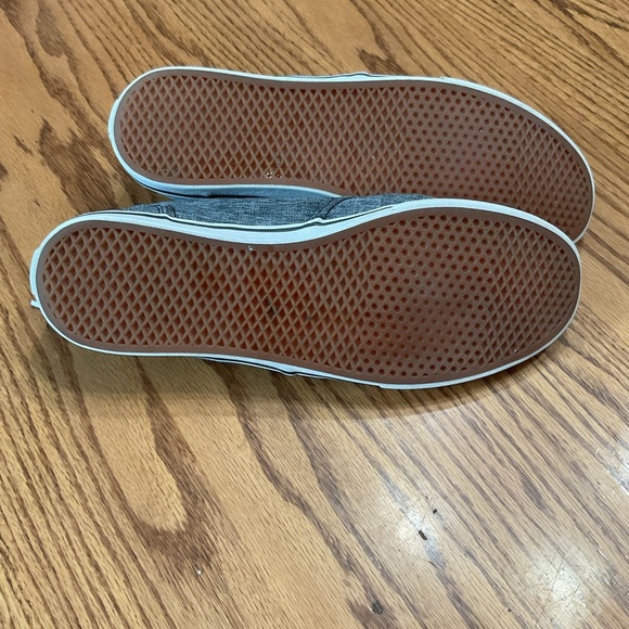 Vans Women’s Charcoal Sneakers size 10 - Picture 4 of 4